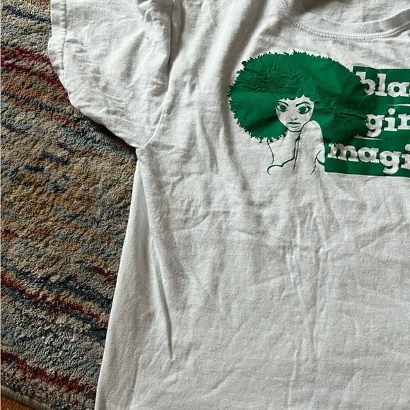“Black Girl Magic” t-shirt - short sleeve - Picture 2 of 4